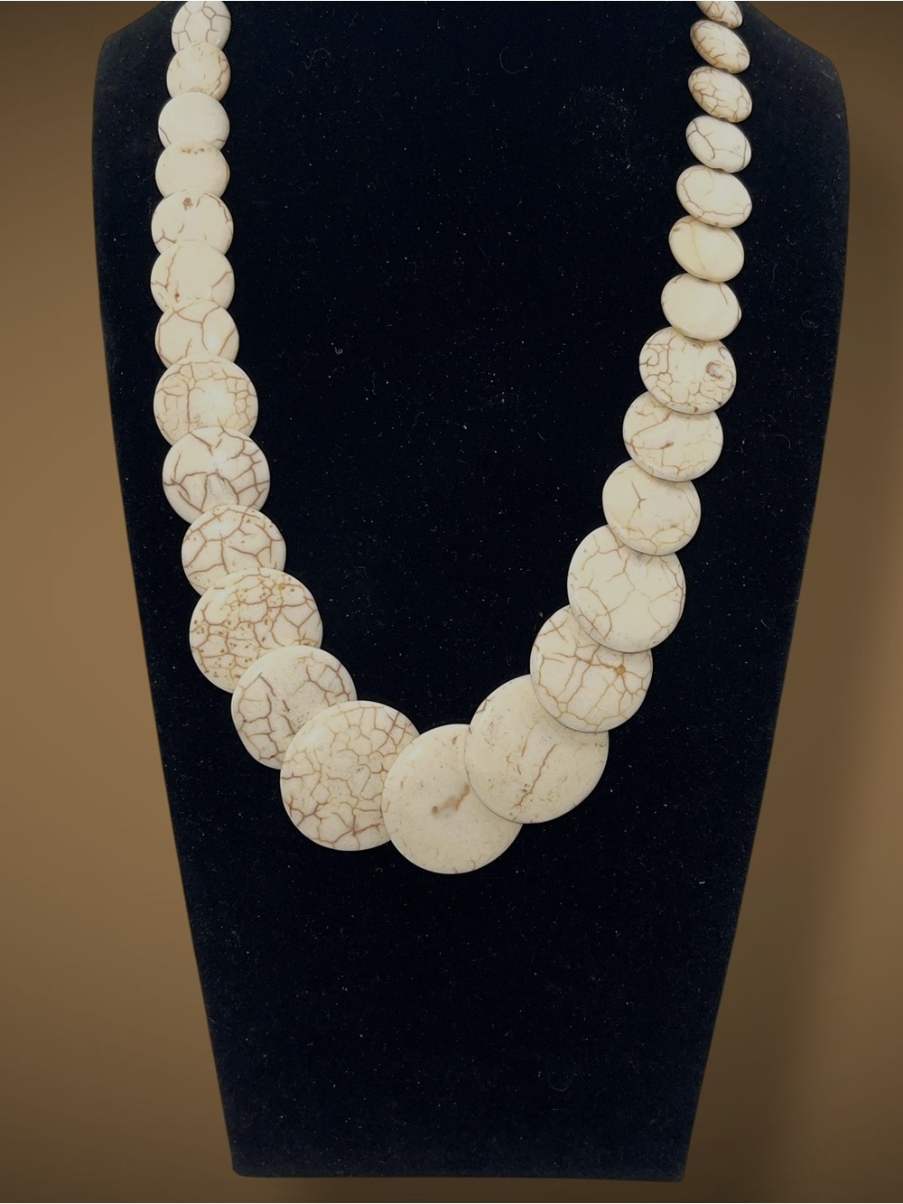 Chunky White Magnesite Disc Statement Collar Necklace Southwestern Style Boho